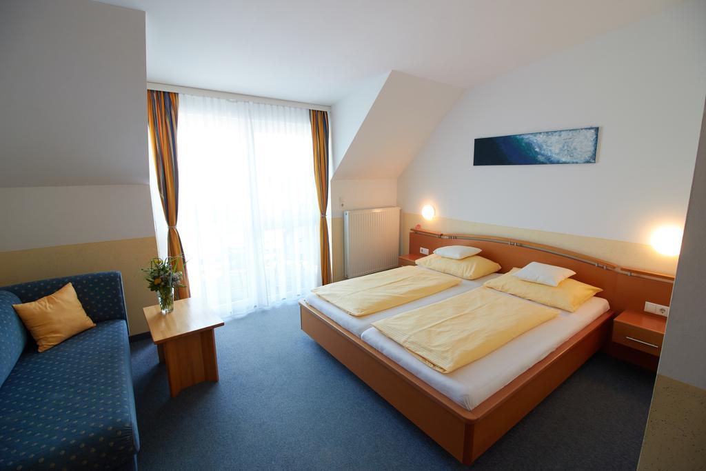 Hotel & Restaurant Seehof Podersdorf am See Dış mekan fotoğraf